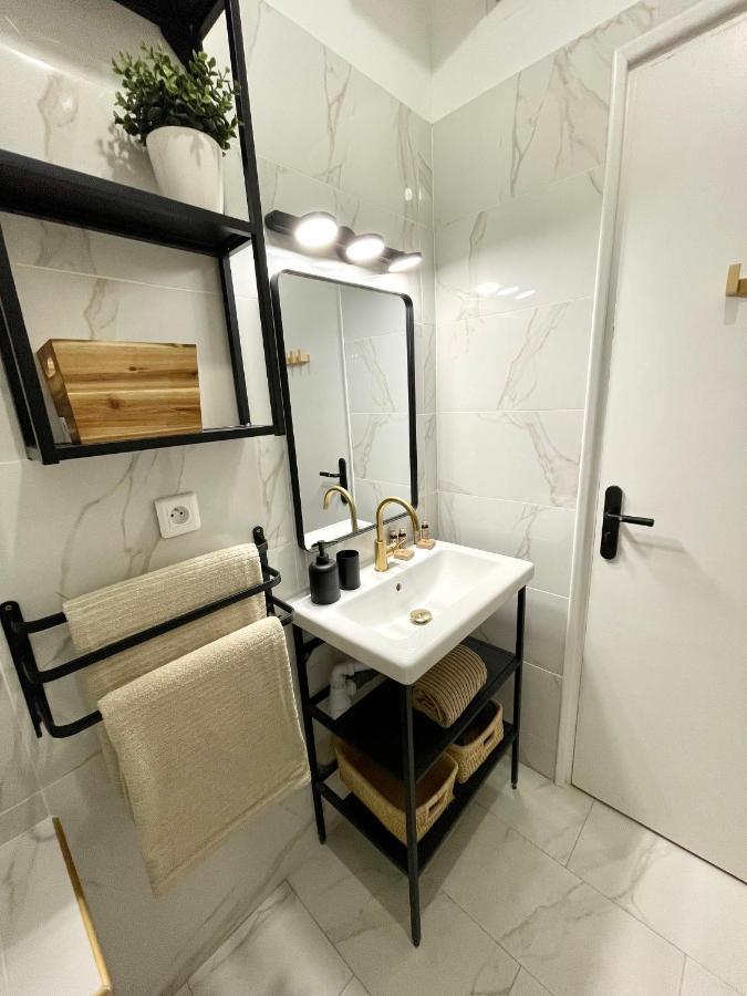 Cosy Cocoon - 2 To 4 Travelers. Apartment นีซ ภายนอก รูปภาพ